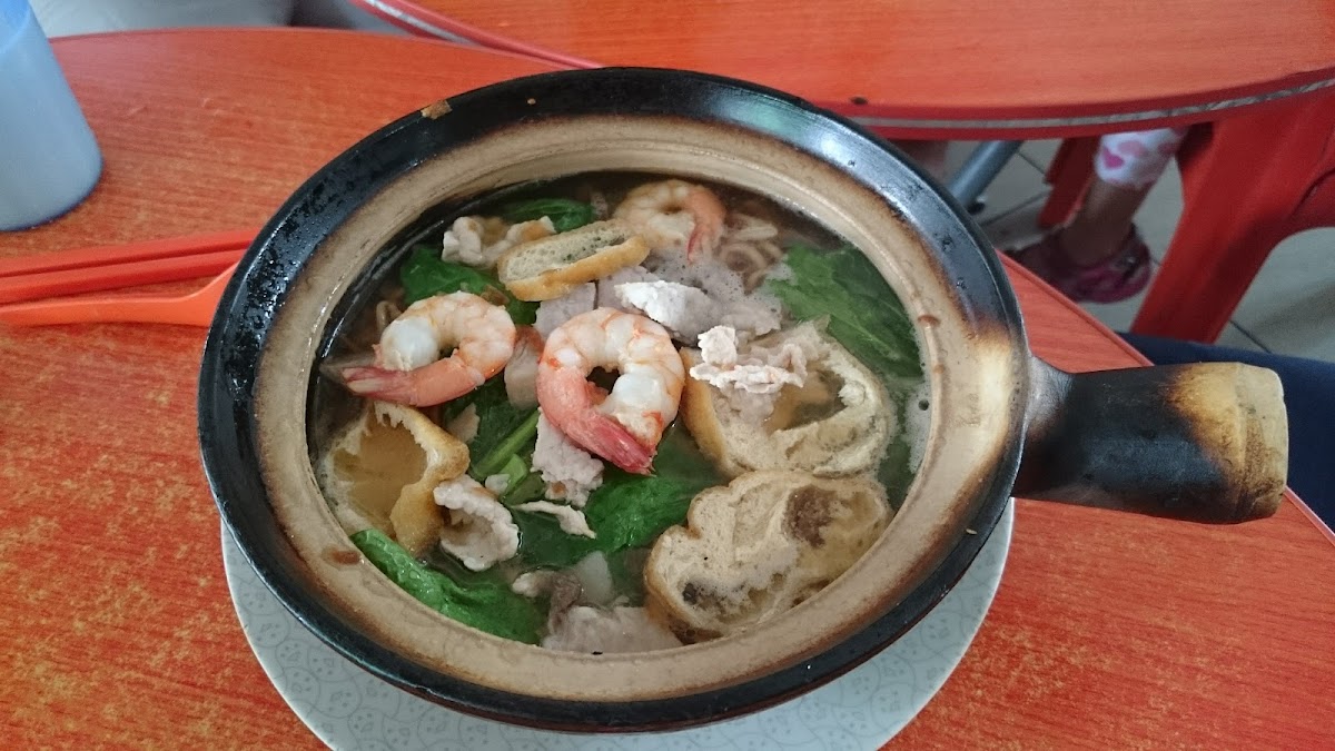 Claypot seafood dish at Xiang Xiang Food Court Piasau Miri